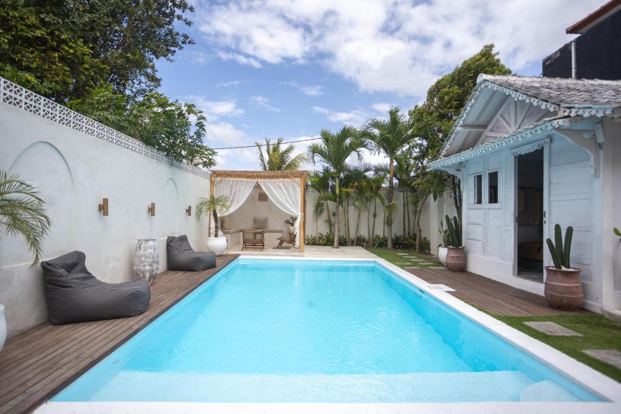 Gypsy Moon Bali Hostel Canggu Exterior foto