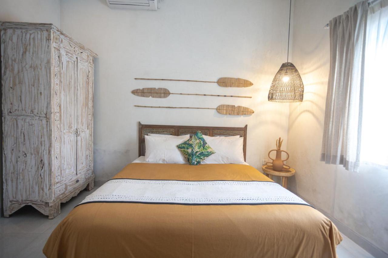 Gypsy Moon Bali Hostel Canggu Exterior foto