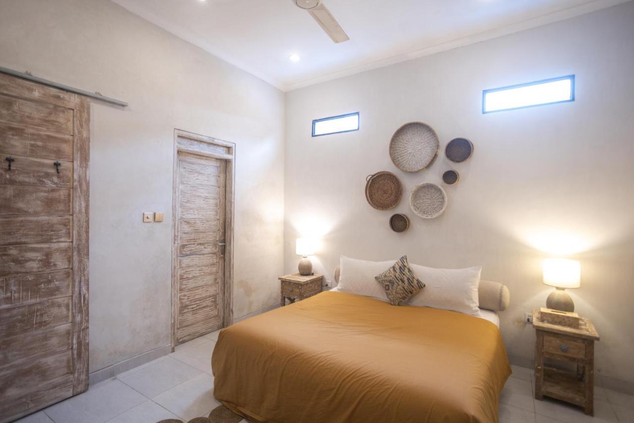 Gypsy Moon Bali Hostel Canggu Exterior foto